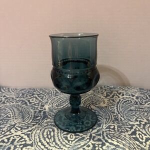 Tiara Kings Crown Thumbprint Riviera Blue Indiana Glass 5 7/8" Goblet Glass
